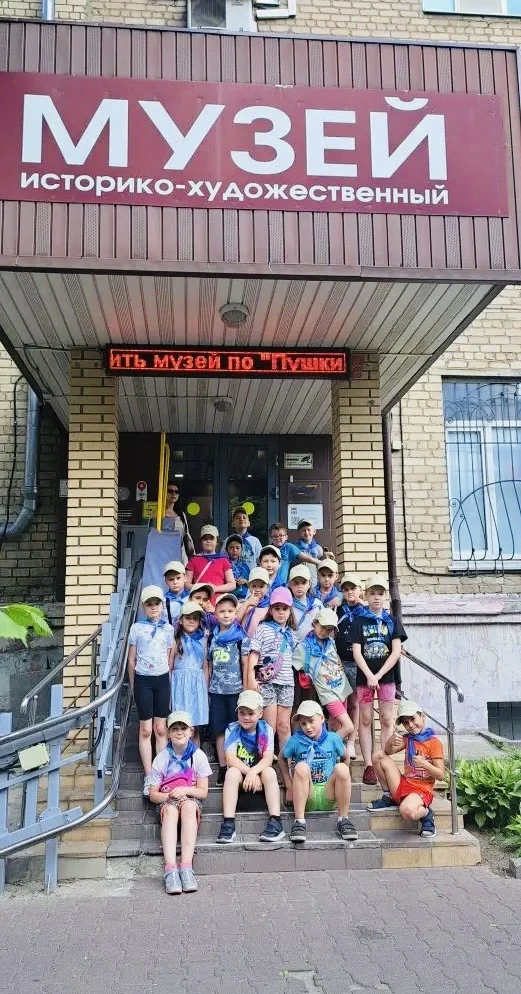 🌸 Девятый день в нашем лагере «Мультландия» прошёл ярко, интересно и очень познавательно! 

🌅 Утро