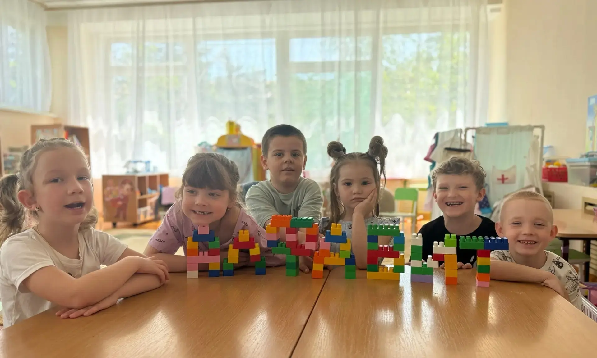 Развитие речи через игру: как LEGO помогает осваивать грамоту