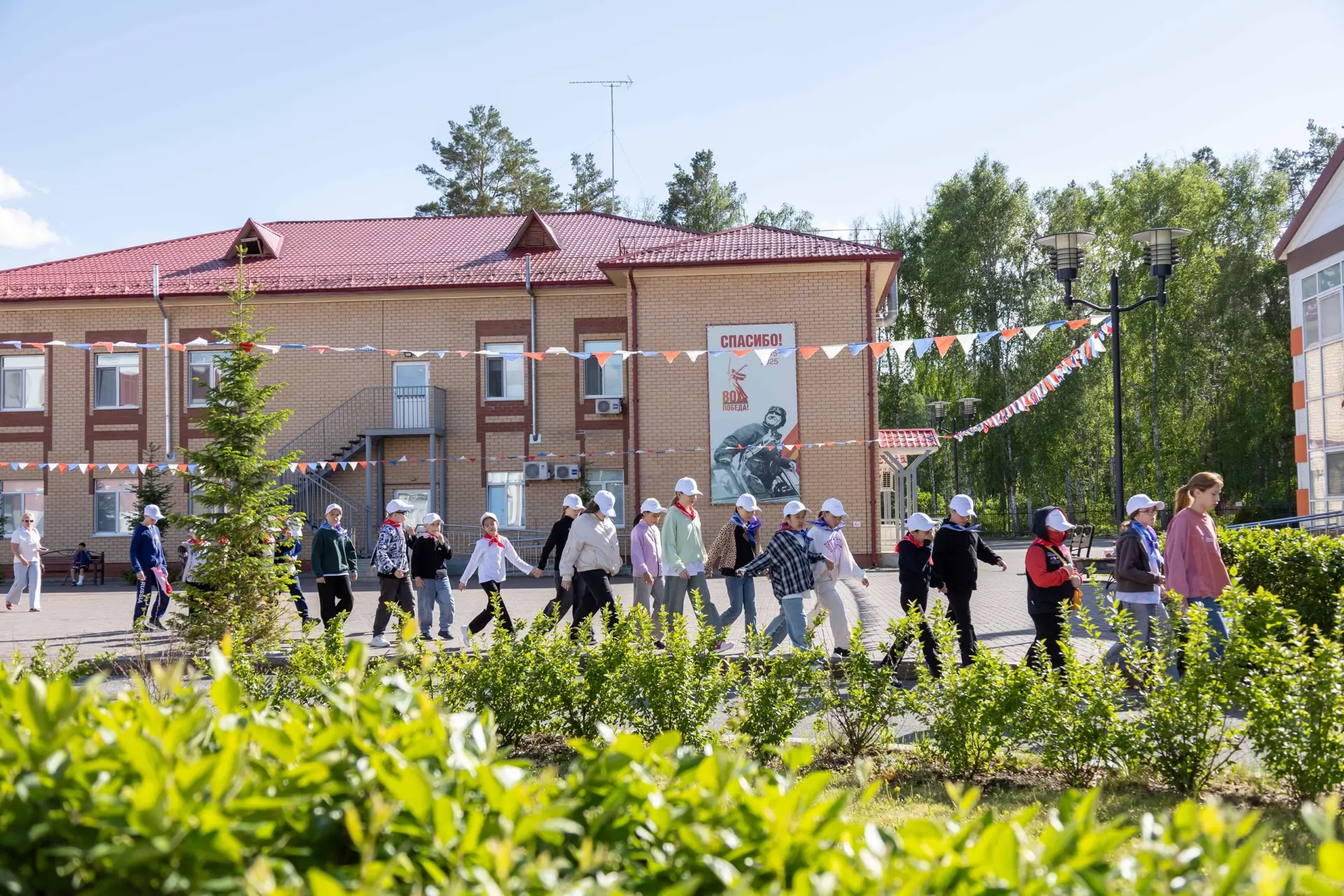 ПЕРВООТКРЫВАТЕЛИ  📌 На смене «Содружество Орлят России: Лаборатория открытий» прошла игра-путешестви