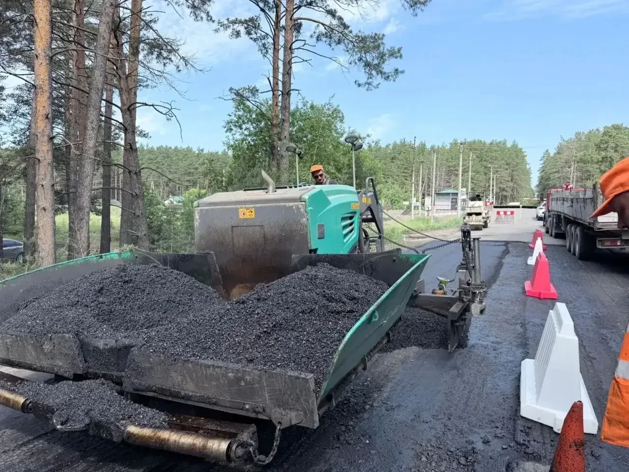 В Барнауле продолжается текущий ремонт дорог

С начала сезона ремонта дорог отремонтировано 44,7 тыс