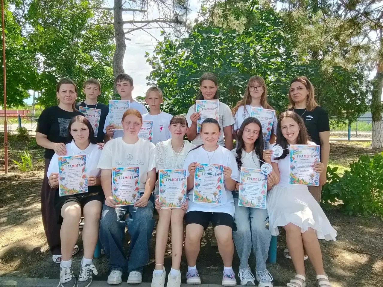 🏆🎉 И вот настал этот долгожданный, праздничный и немного грустный миг... Торжественно...