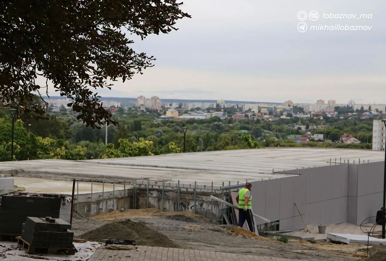 Продолжаю рассказывать о проведении благоустройства парка Воинской Славы благодаря феде...