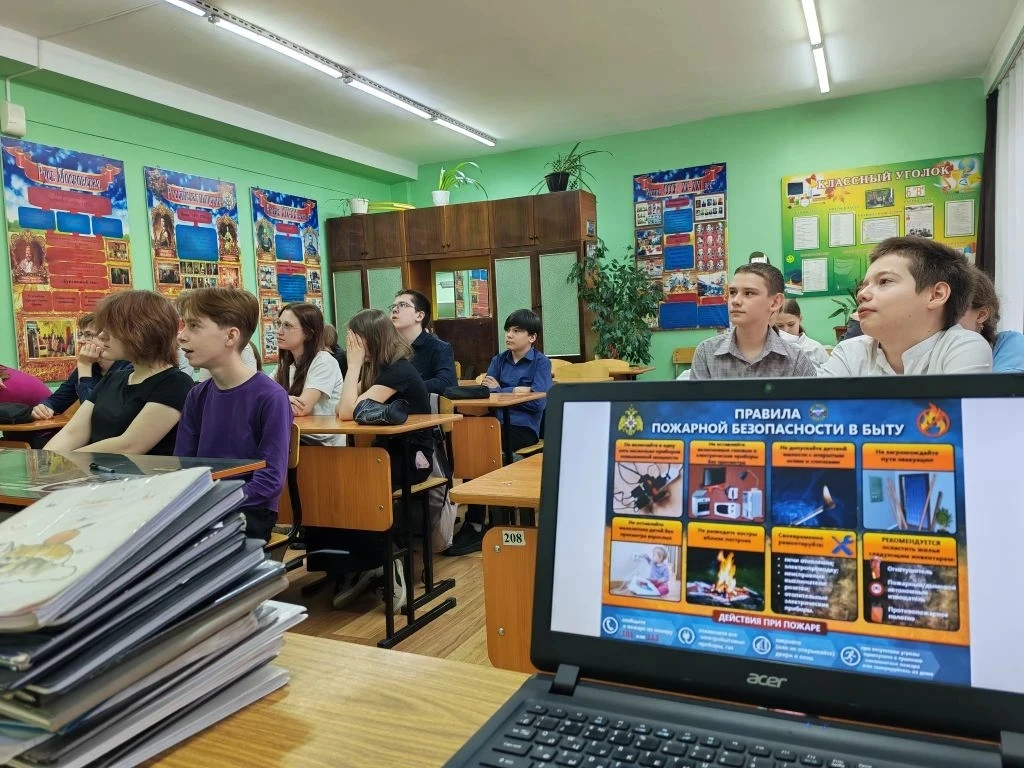 Сегодня в нашей школе прошли классные часы на тему пожарной безопасности в лесу. Ученики узнали о пр