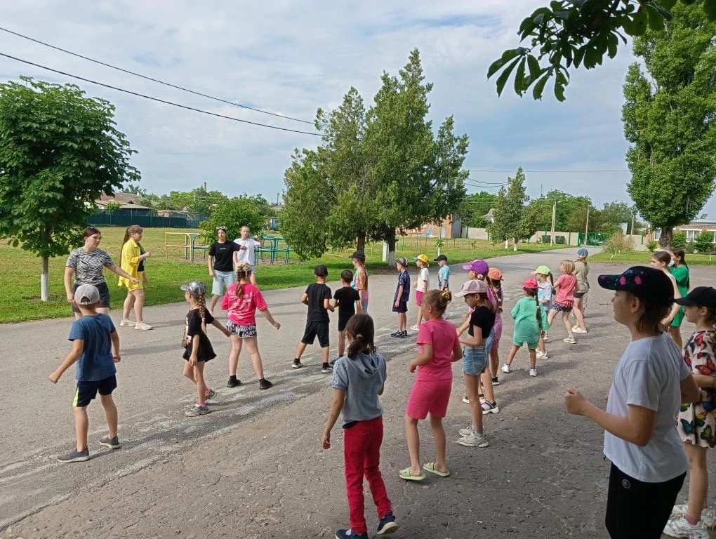 🌞7 День в лагере «Непоседа» начался с бодрой зарядки!