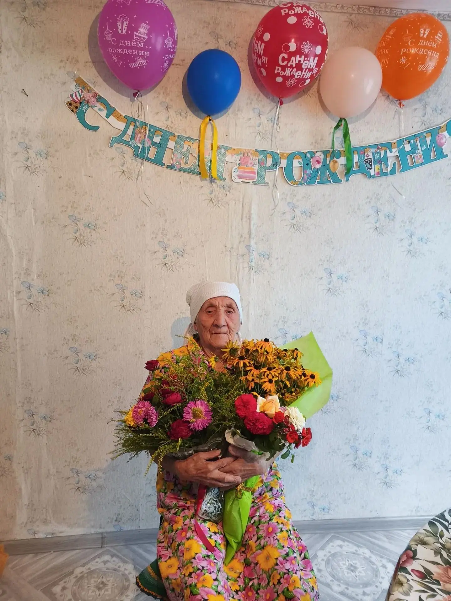 Смирнова Вера Алексеевна, жительница ст. Мигулинской, в августе отметила свой 95-летний...