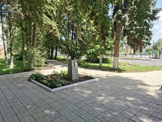 🧭 В Пензе завершается преображение Сквера полярников: место подвигов первопроходцев ст...
