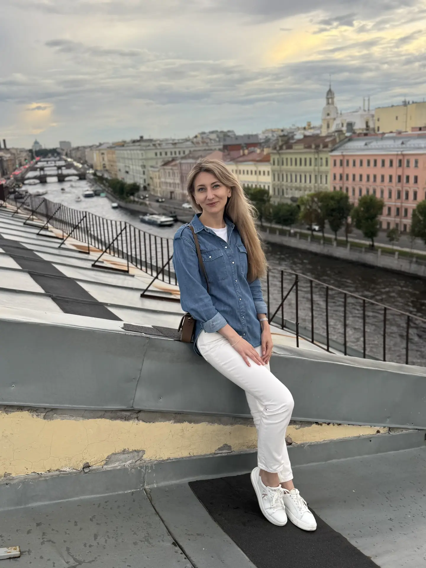 На прошлых выходных мы с друзьями отправились в Санкт-Петербург. 

И, вопреки всем прогнозам синопти