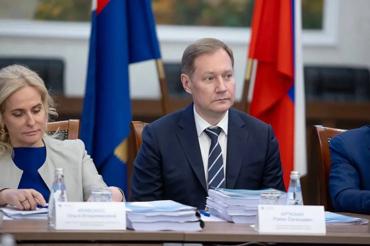 Провели заседание попечительского совета Государственного фонда «Защитники Отечества», на котором по