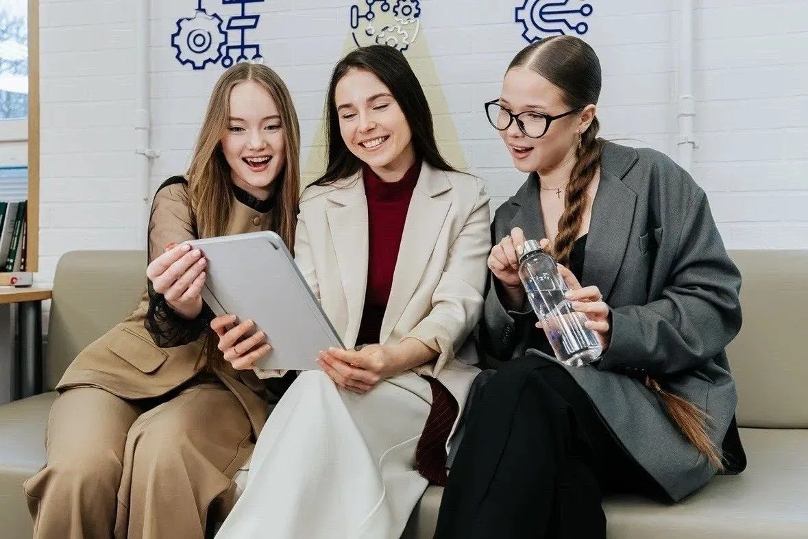 Вышли конкурсные списки поступающих🔥 

Переходи по ссылке и ищи себя: [контакт скрыт]