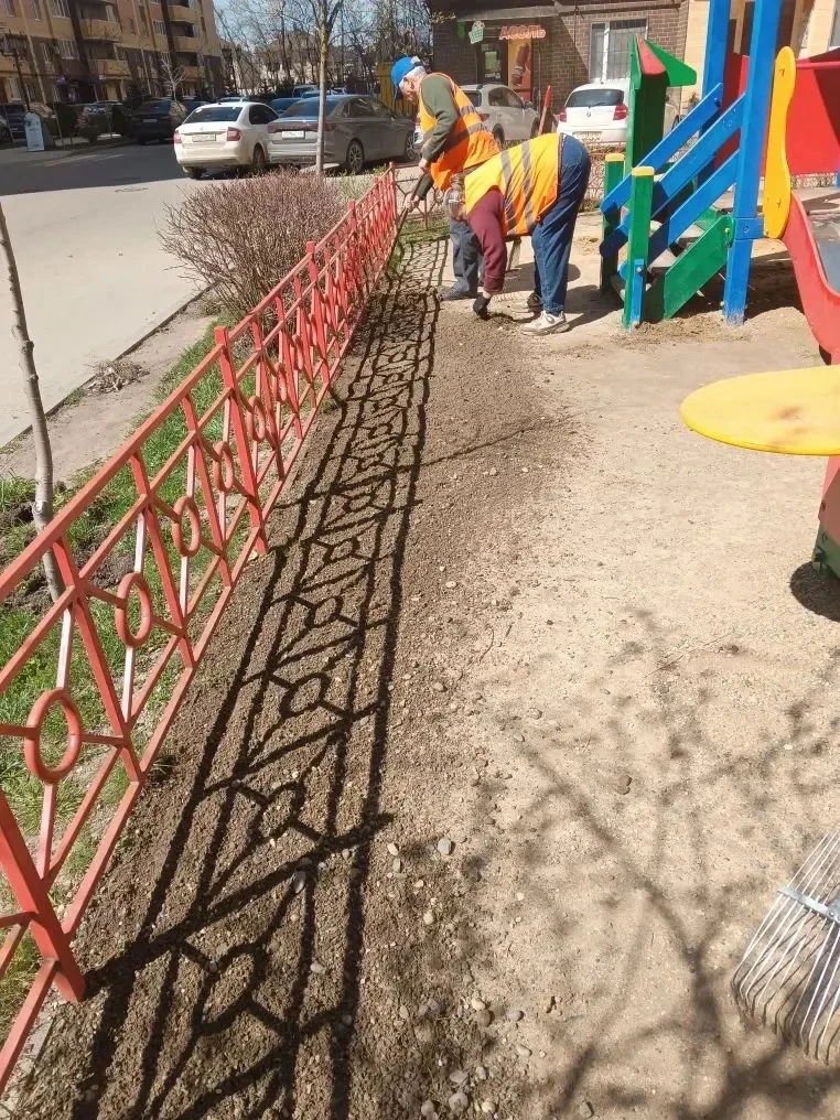 🌞 Каждый день, без исключений, наши дворники выходят на работу, чтобы поддерживать чистоту и порядок