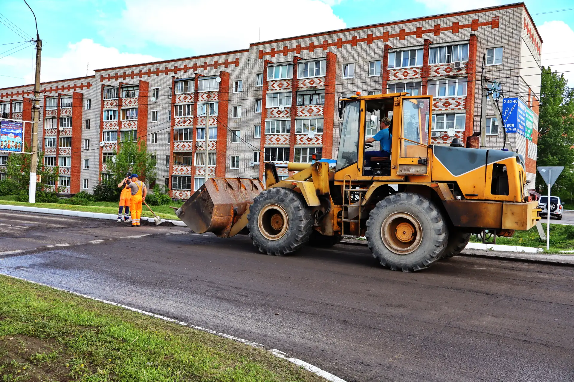 В Суворове приступили к ремонту дороги по ул. Тульской.