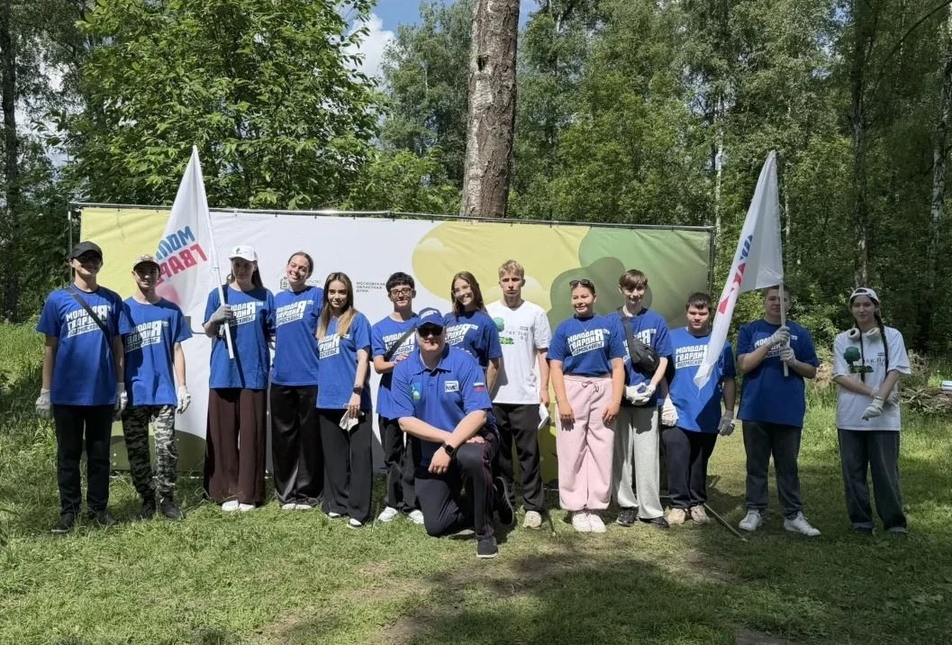 👍 5 июня 2026 года студенты Одинцовского техникума, активисты «Молодой Гвардии» принял...