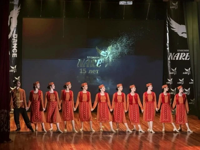 Армянскому ансамблю «Наре» — 15 лет