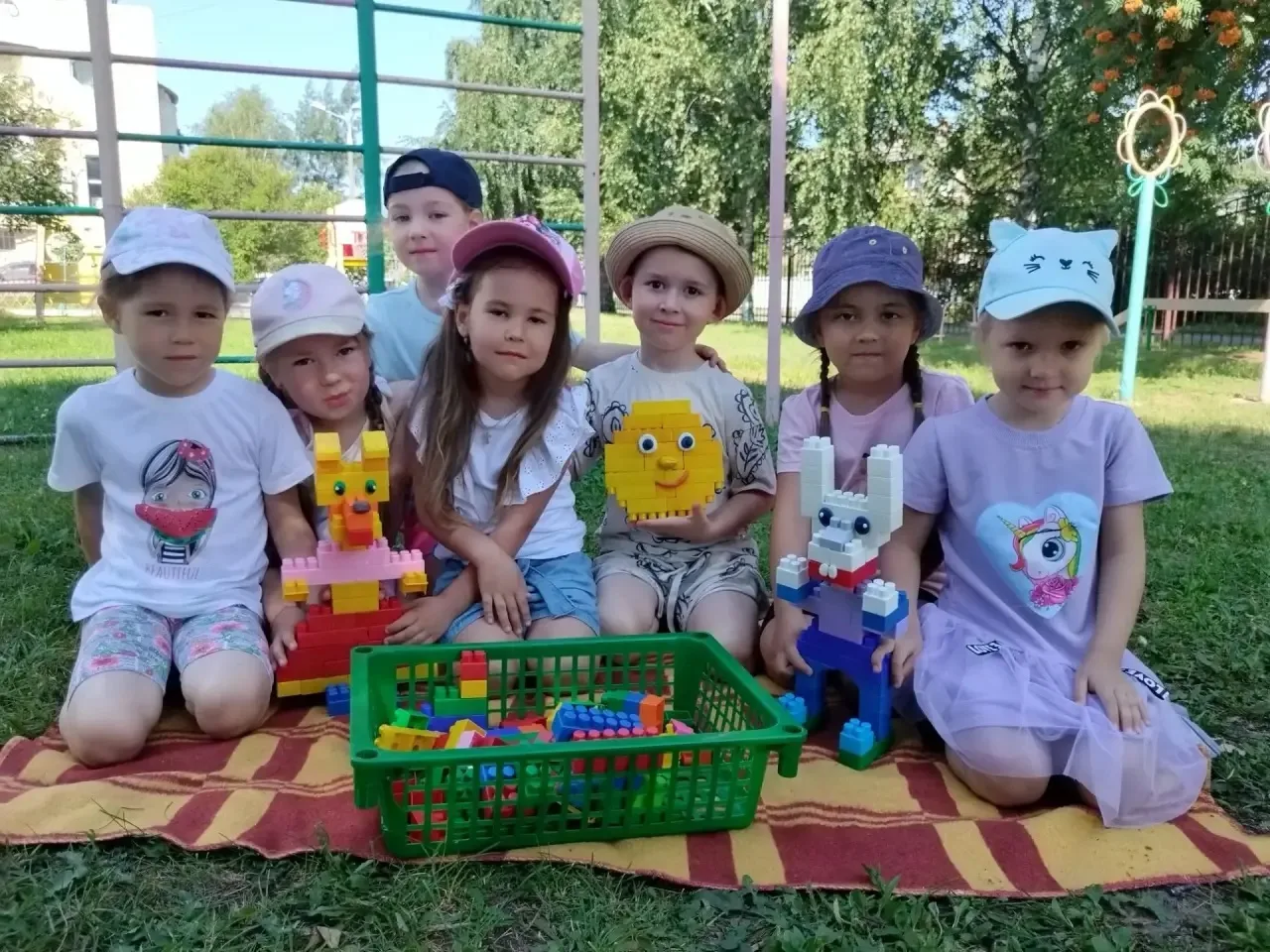 Неделя «ТЕХНО Лето» стартовала в нашем детском саду! 

С первых дней ребята погрузились в удивительн