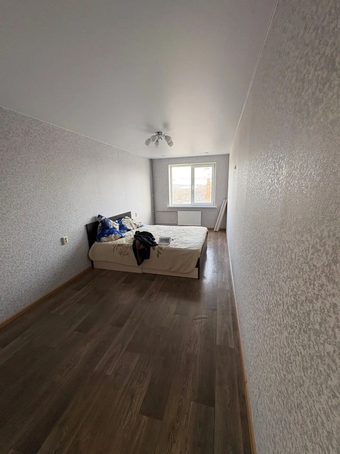 Сдам 2-х комнатную квартиру по адресу: проспект Кирова, д. 71 на 8 этаже. В квартире им...