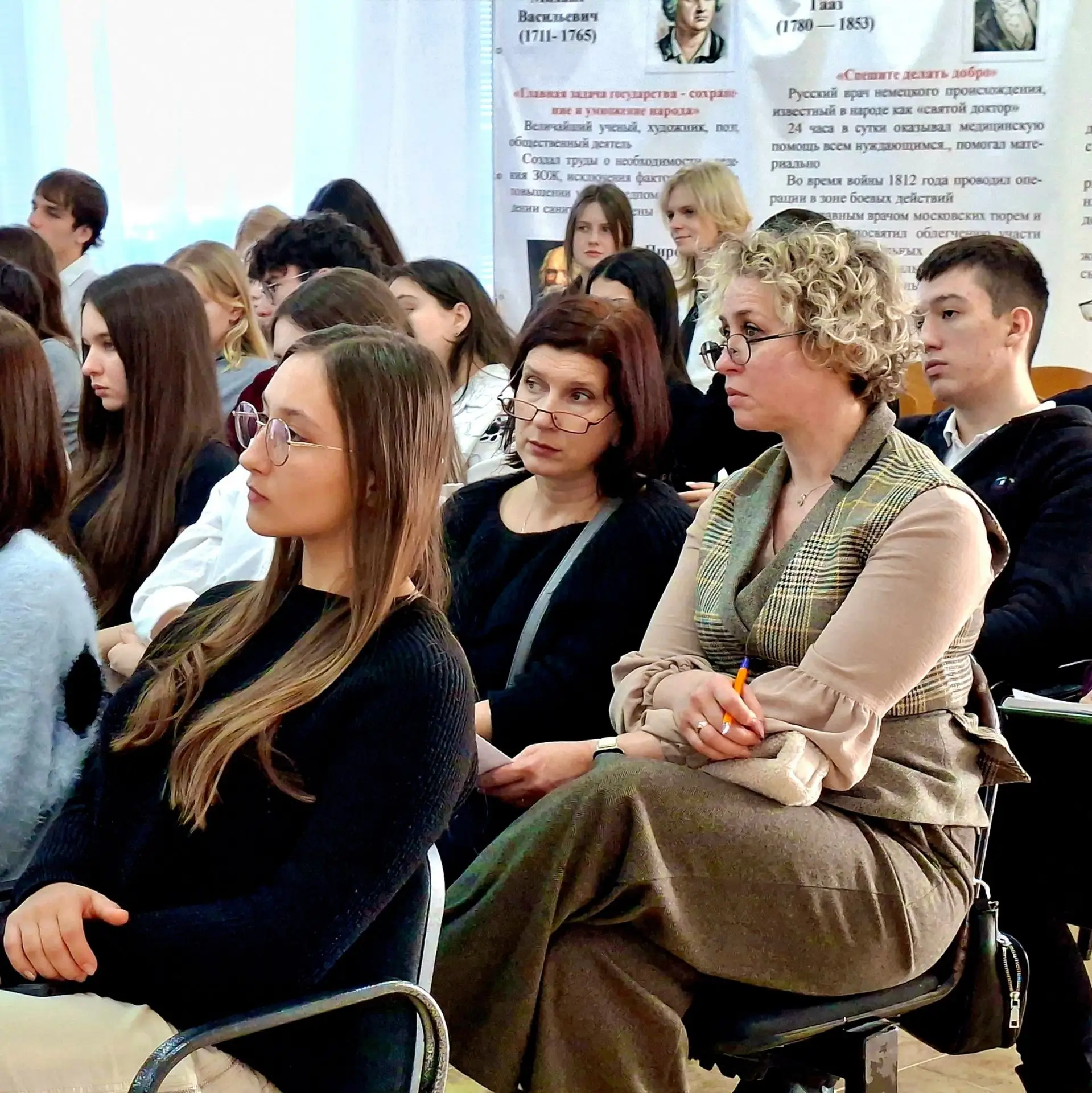 📚От школьной парты — к белому халату: в Анапе продолжается проект по подготовке медицинских кадров  