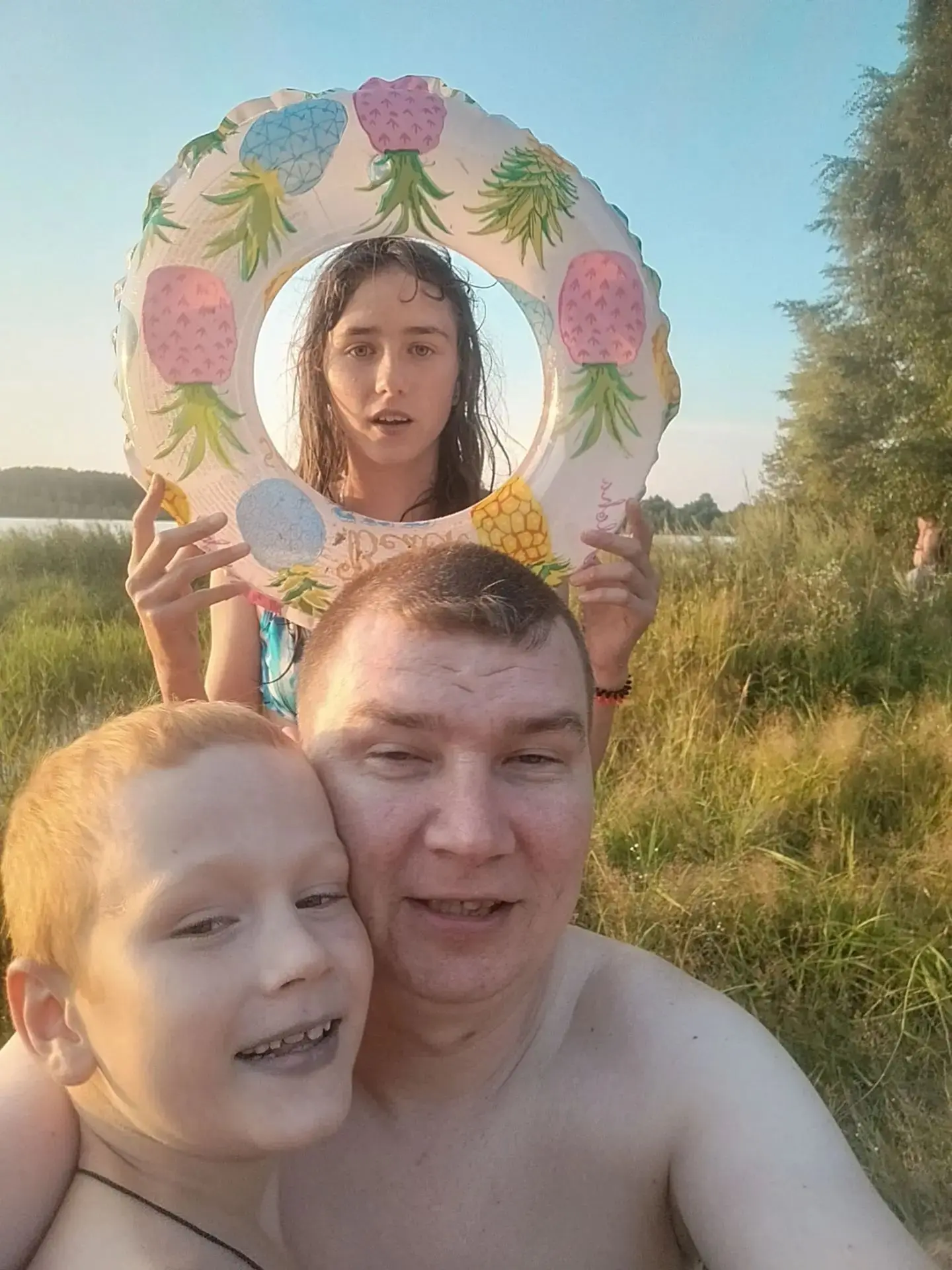 🌞 Лето не сдается без боя: пока за окном сырость и прохлада, мы согреваемся самыми ярк...