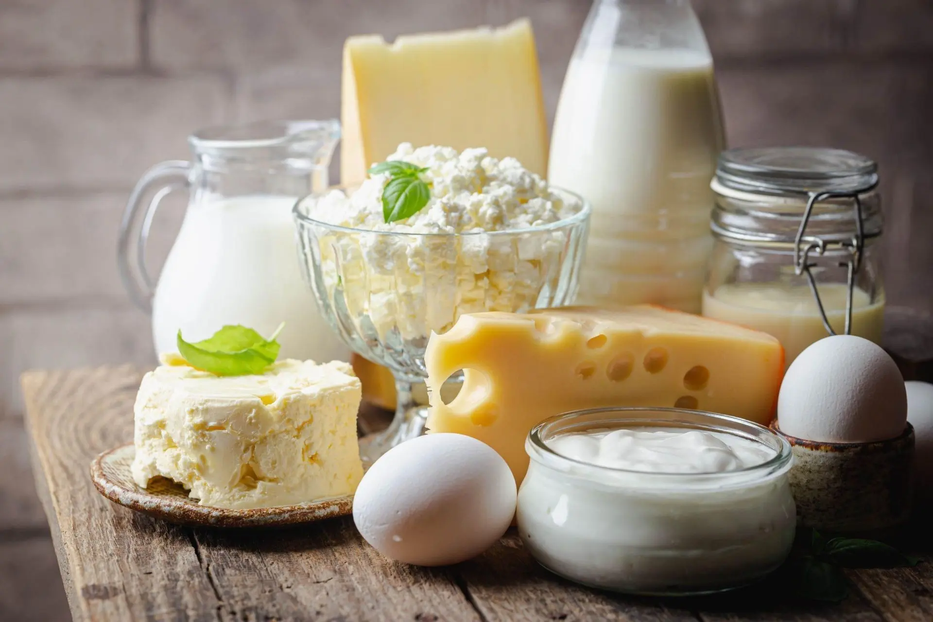 Покупая молоко и молочные продукты в местах несанкционированной торговли, Вы можете столкнуться с фа