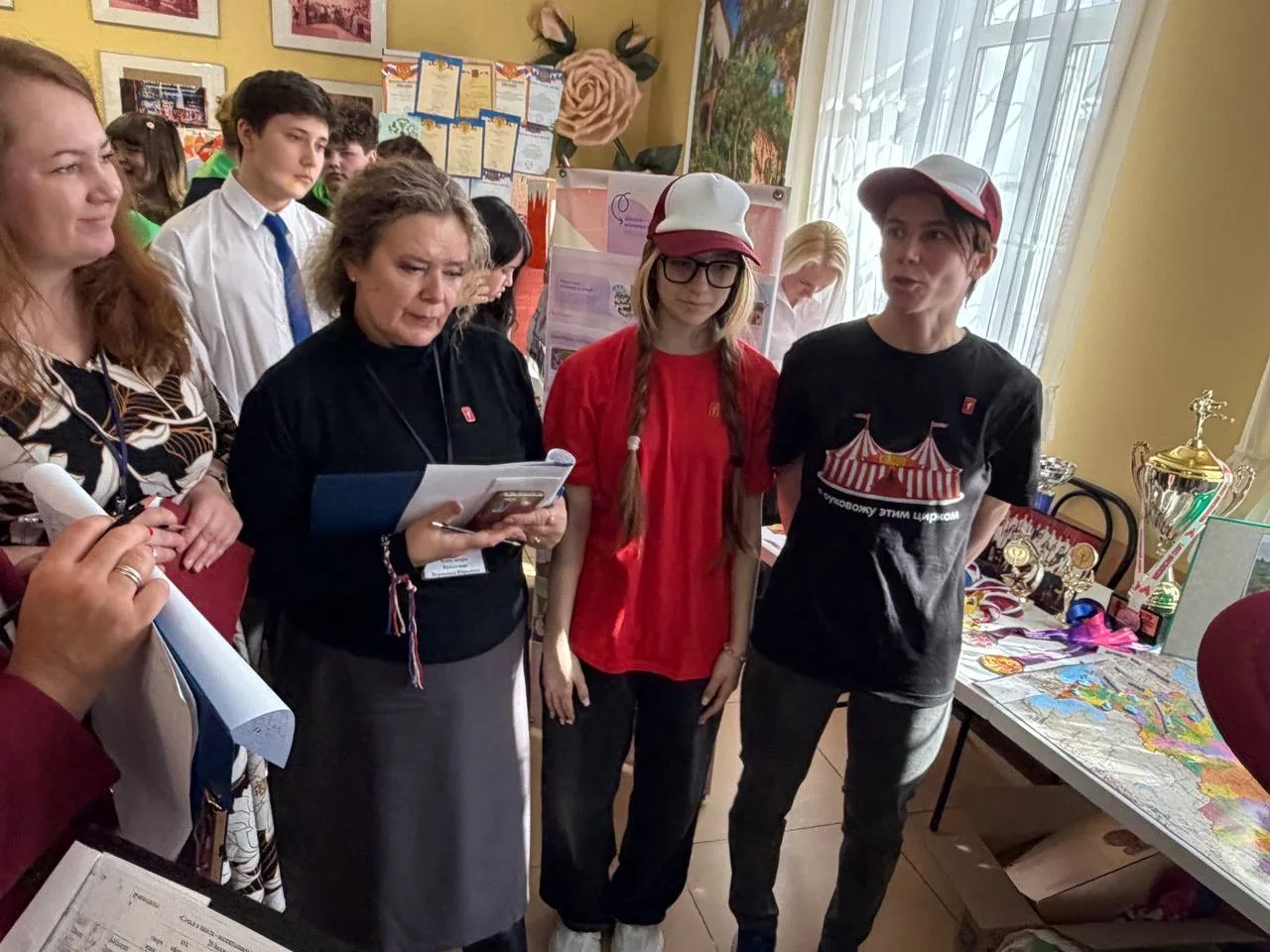 Вчера наша команда 6‑го класса приняла участие в муниципальном этапе конкурса «Секреты дружного клас