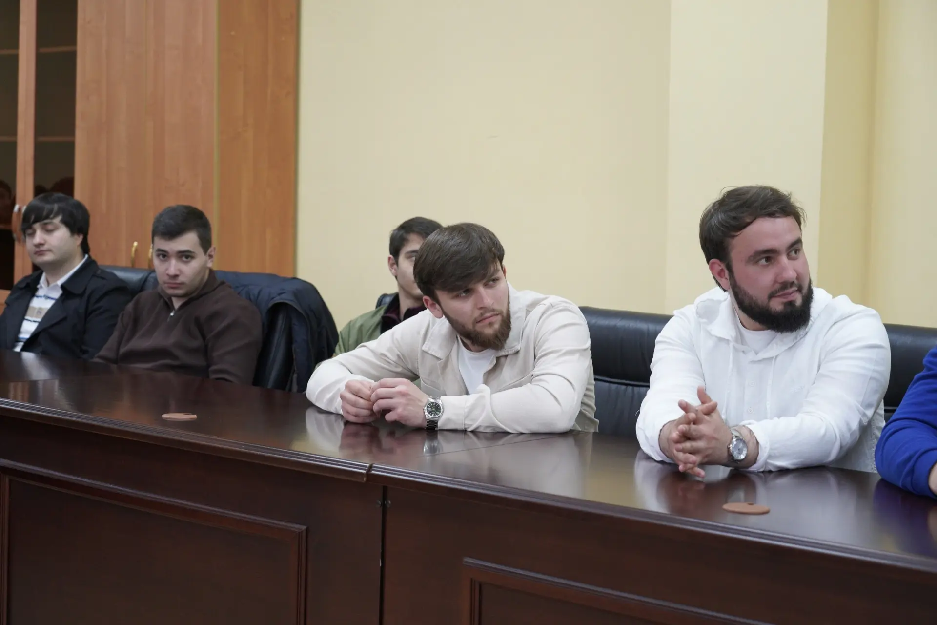 В КЧГУ прошла встреча студентов с представителями Министерства обороны РФ    На мероприятии, прошедш