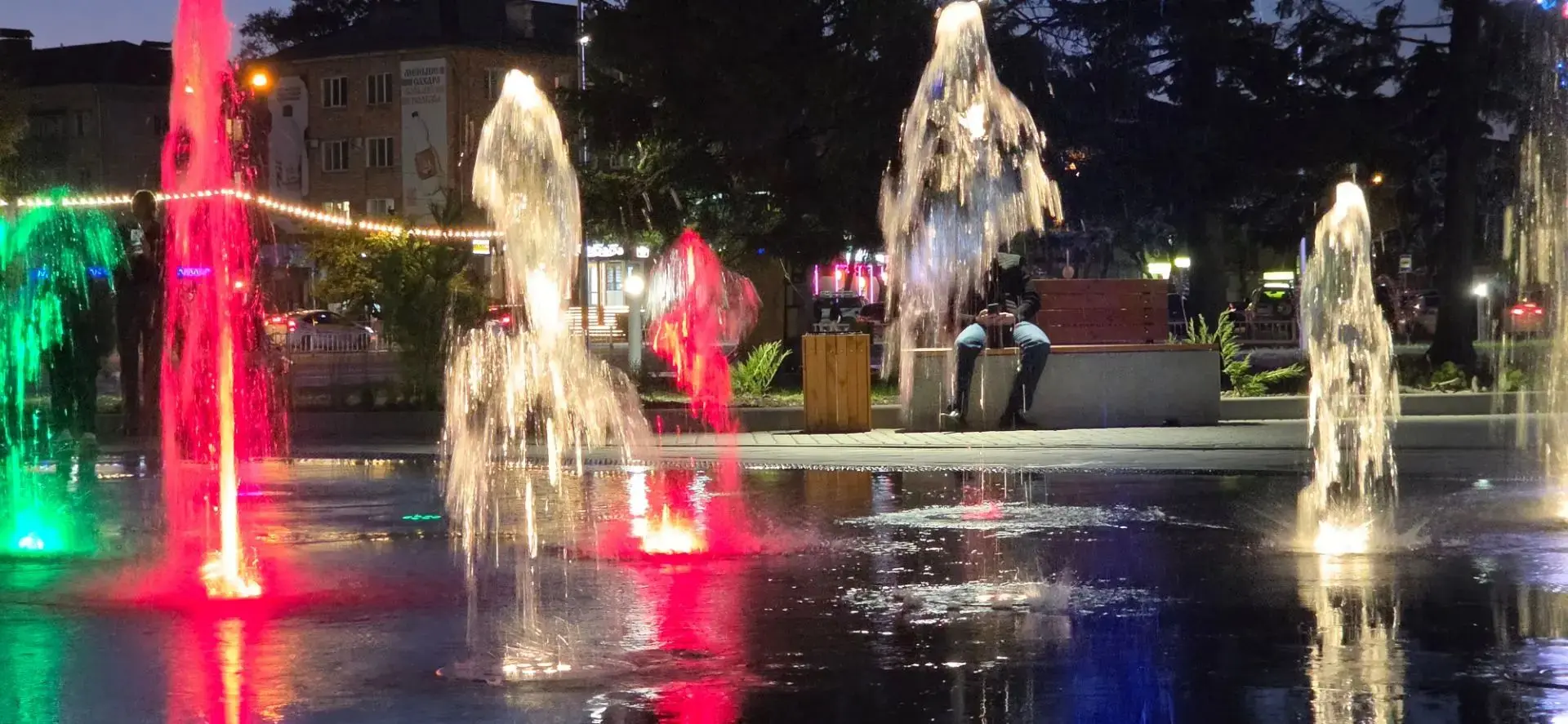 А вы уже видели новый фонтан на центральной площади?⛲️