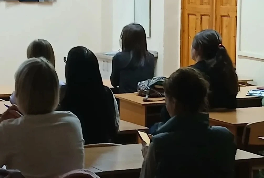 👨👩👧👦 13 апреля в Школе осознанного родительства прошёл тренинг «На одном языке с ребёнком».  Взрослы