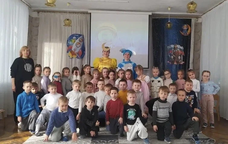 День космонавтики  12 апреля в ГБДОУ «ДЕТСКИЙ САД № 1 «ЩЕЛКУНЧИК» Г. О. СНЕЖНОЕ» ДНР от...