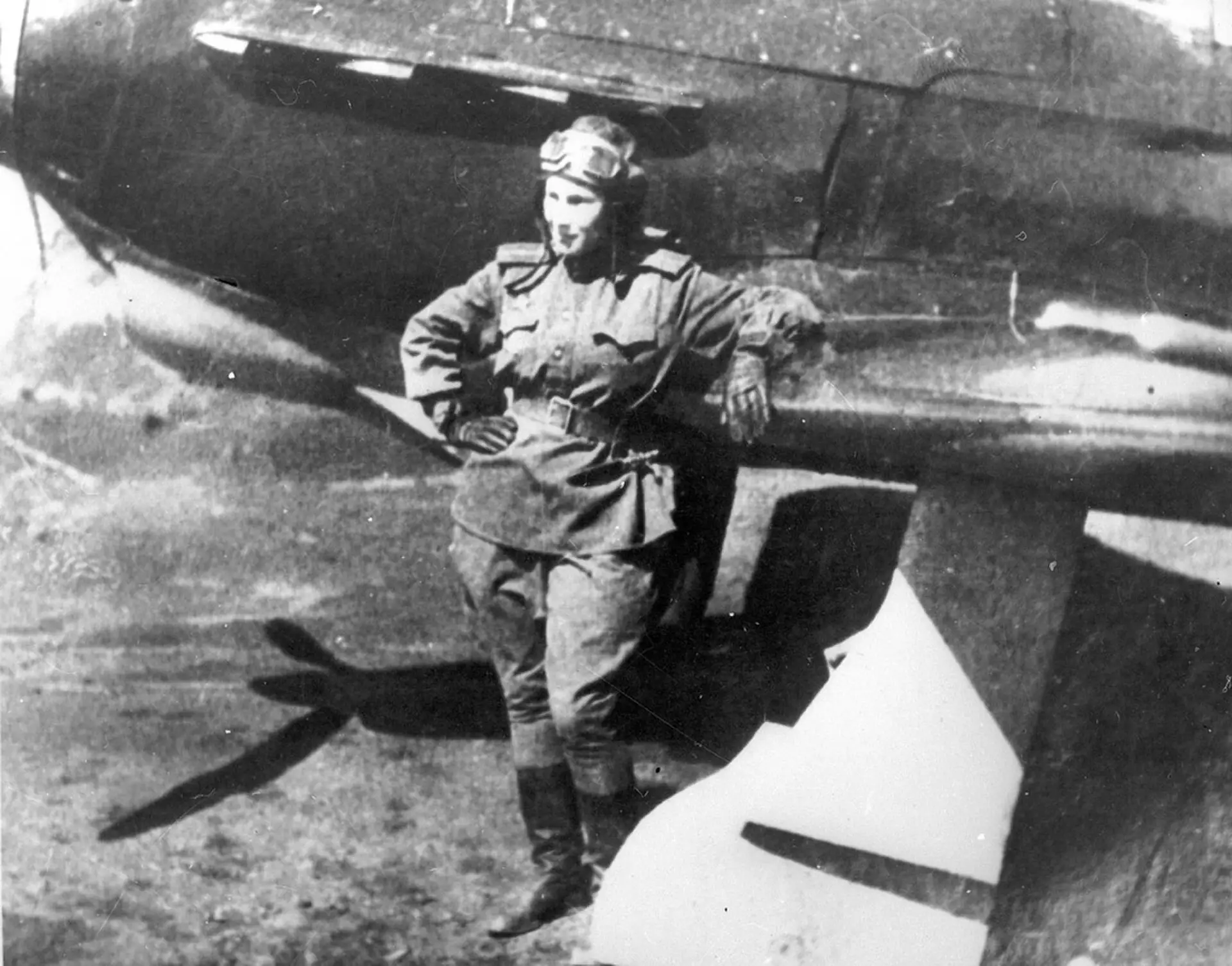 Лётчица Лидия Литвяк за три месяца до гибели (май 1943 года).