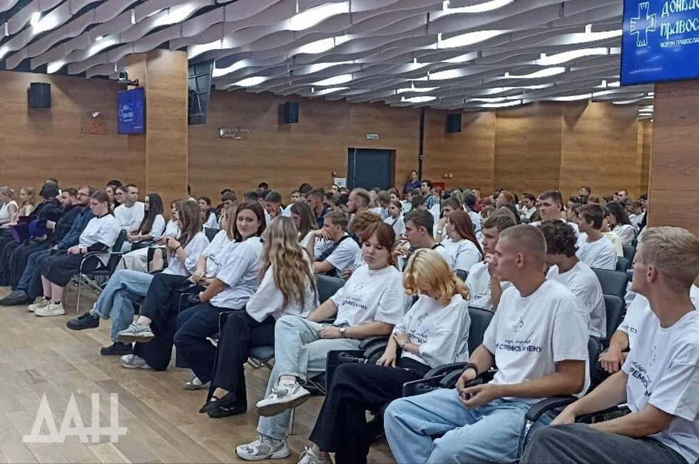 Личный выбор и поддержка: что донбасская молодежь говорит о православии