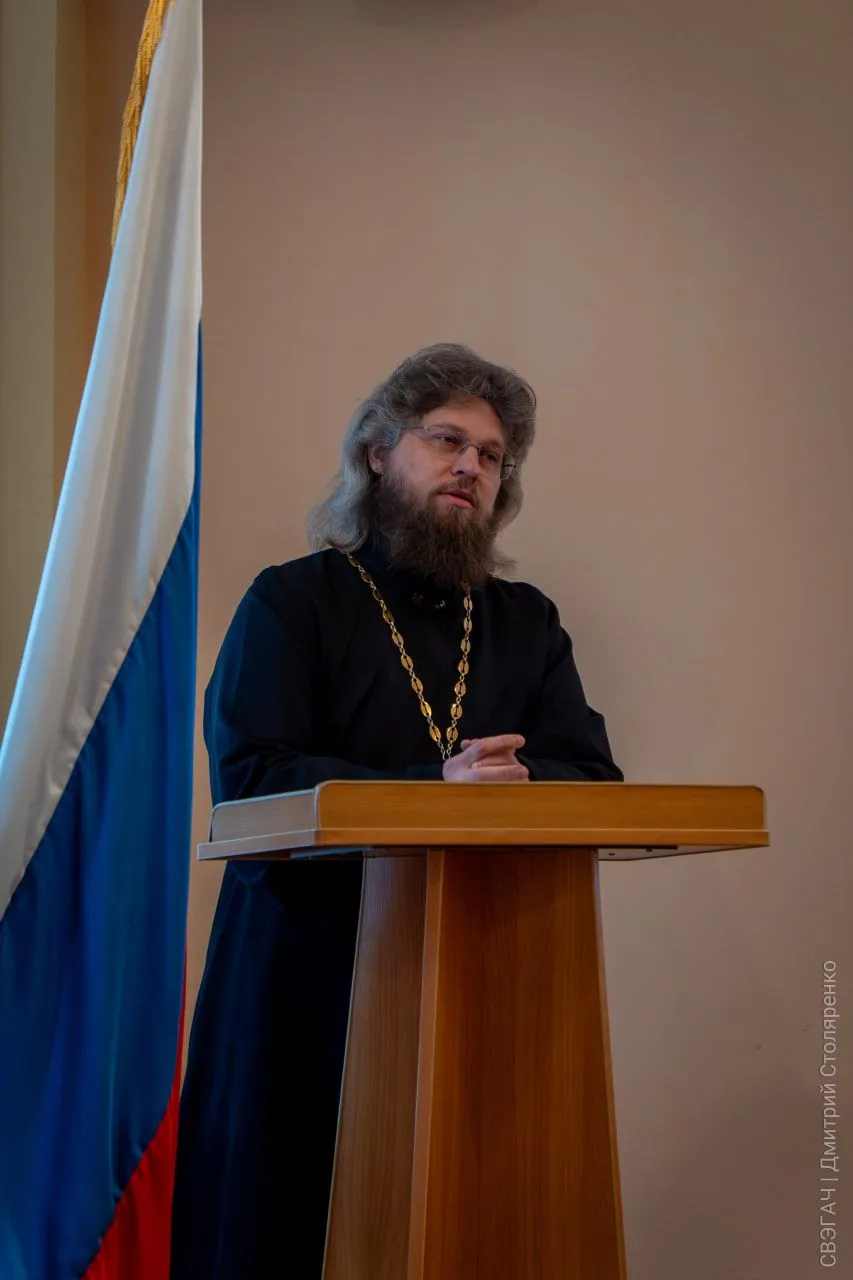 🎬 В СВГУ первокурсники обсудили тему здорового образа жизни