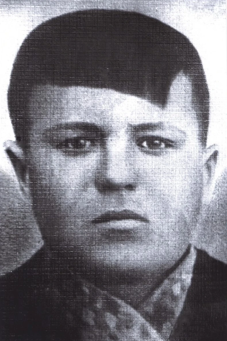 🏵 МУРАШОВ ПАВЕЛ РОМАНОВИЧ 🏵

11 июня 1924 г. в деревне Павловка Назаровского района Красноярского 