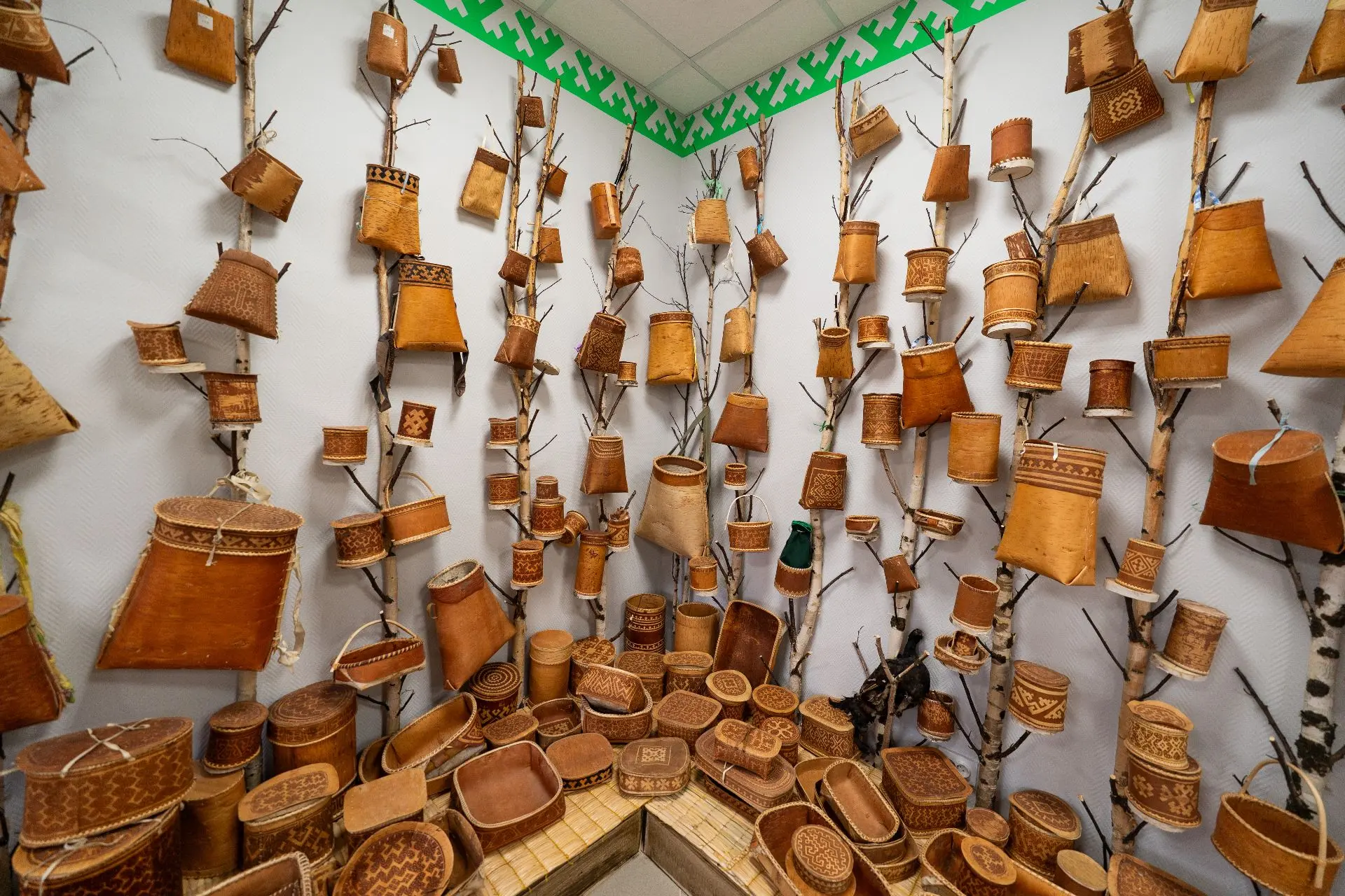 В Агане создают пространство для жизни, культуры и творчества

Небольшие северные поселения во много