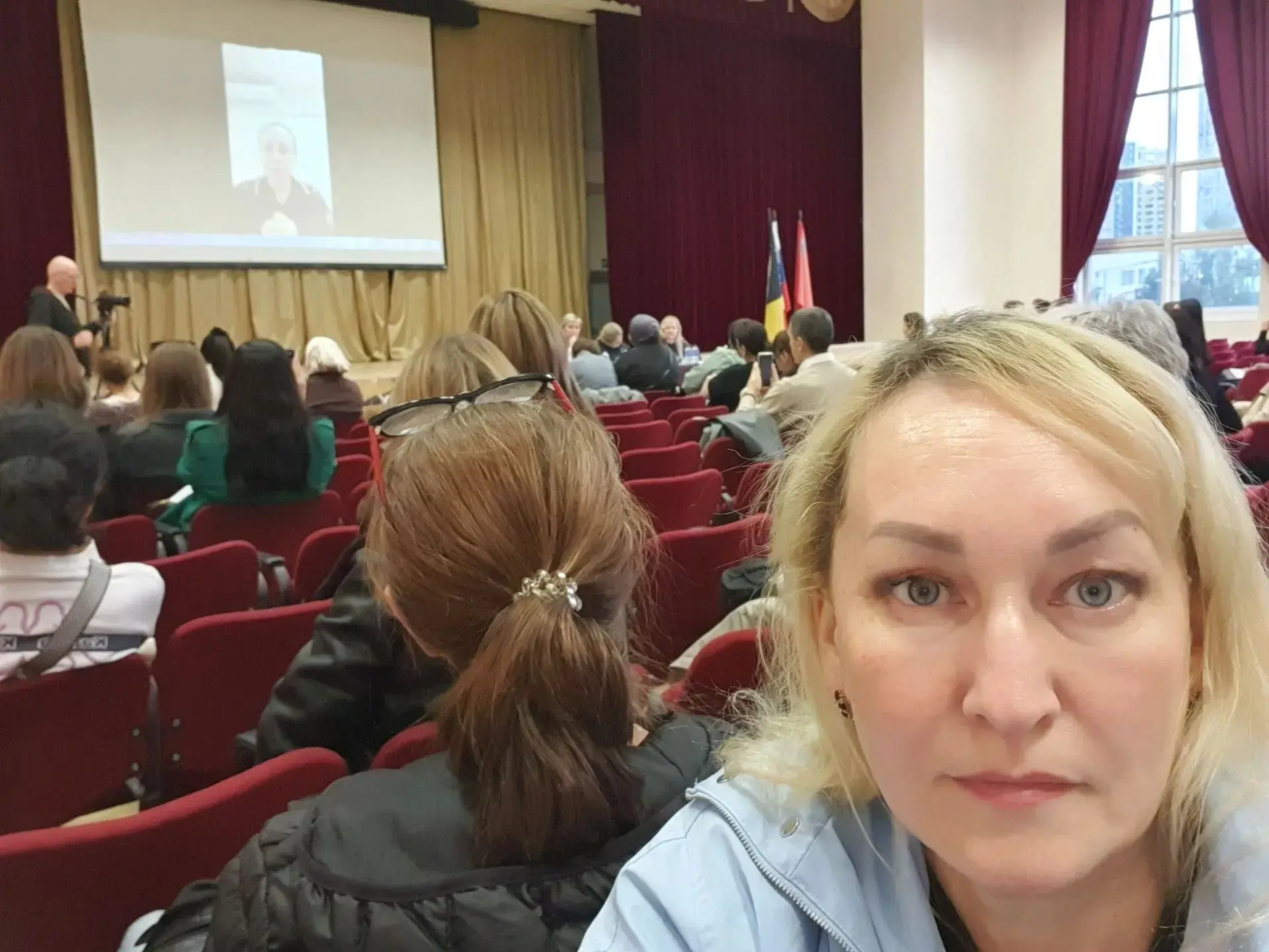 Видео