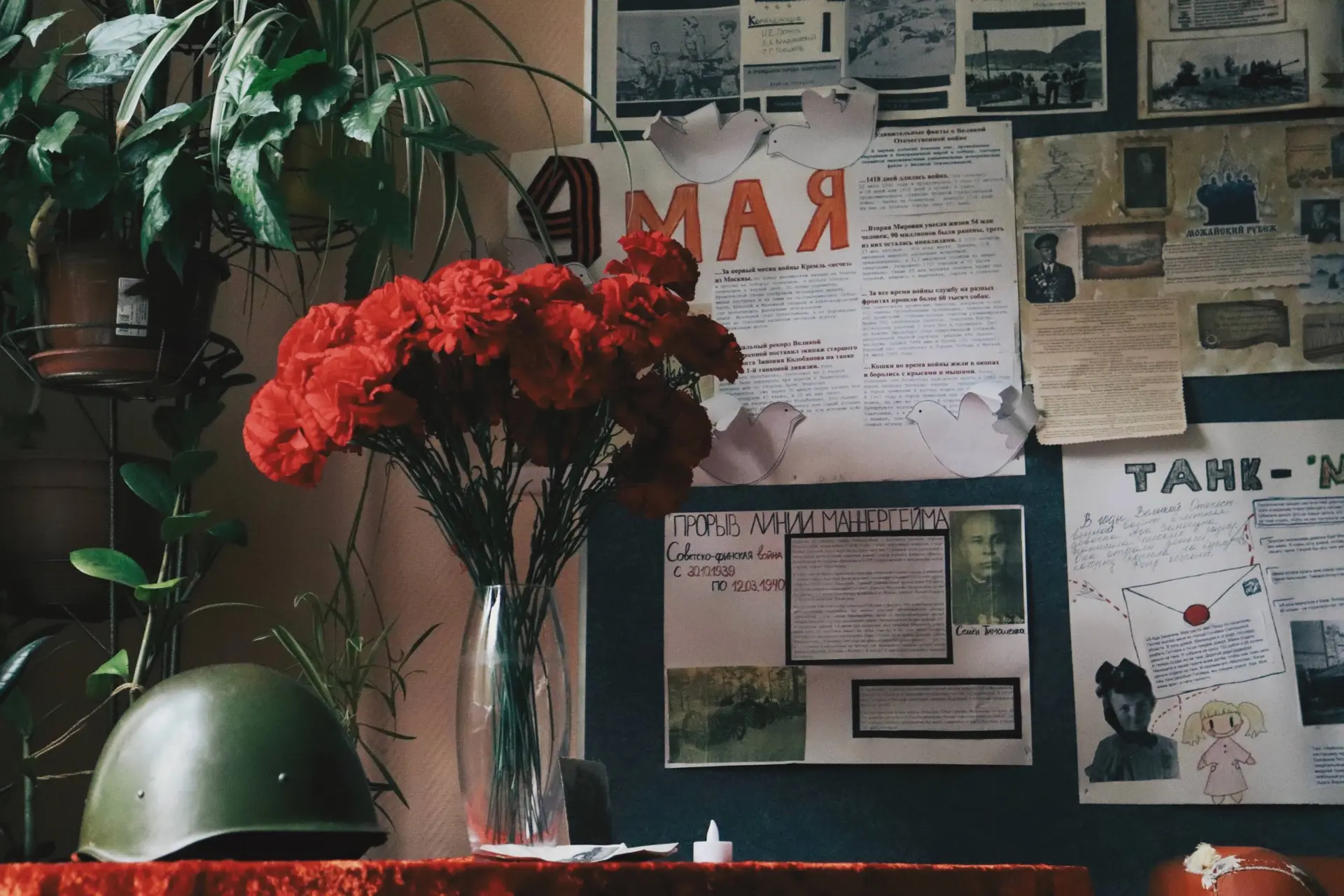 🕯️9 мая — день, в котором невозможно отделить радость от боли. День, когда слово «Победа» звучит не 