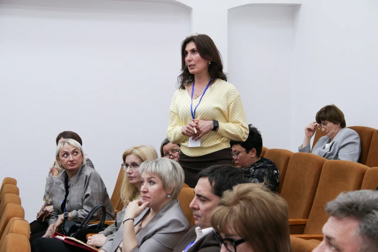 Продолжаем работу с управленческими командами образовательных организаций.  🗓️ Провели семинар для р