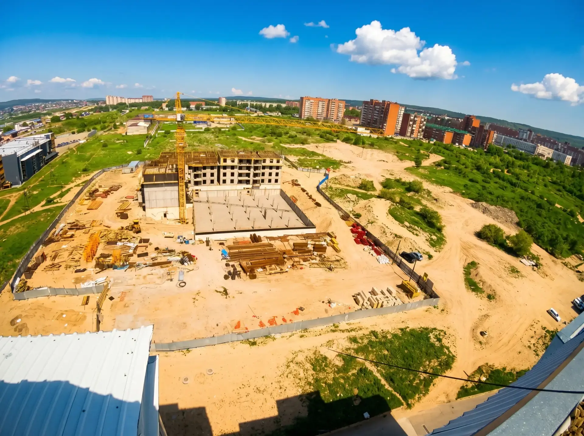 🏗 На стройке ЖК "Журавли", 110 мкр. - кипит работа!

Вас ждет:

🌿 КОМФОРТНЫЙ РАЙОН ДЛЯ ЖИЗНИ

✔️ З