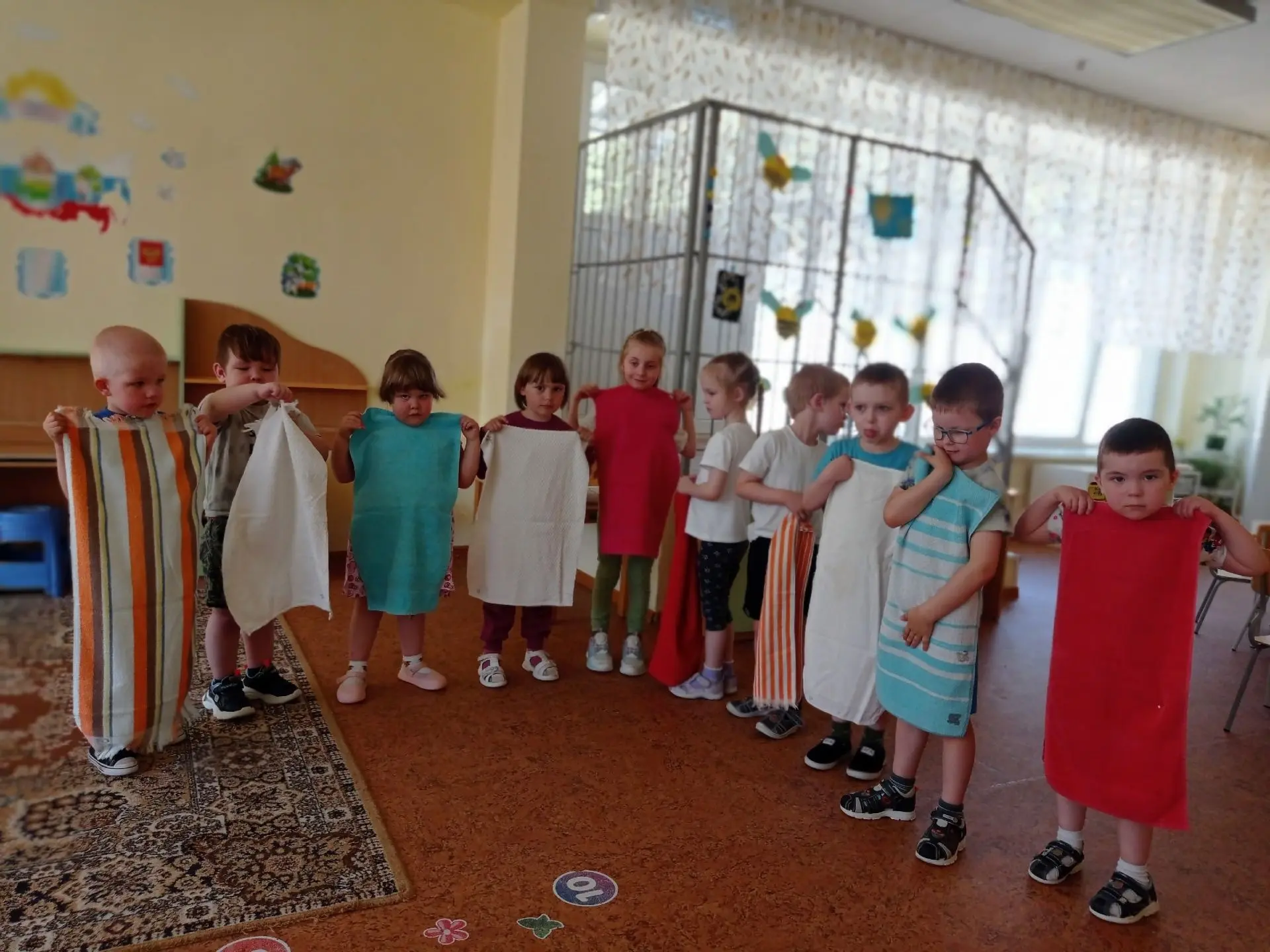 В экспериментальной группе № «Капитошка» прошёл День полотенца, когда привычные вещи раскрывали свою