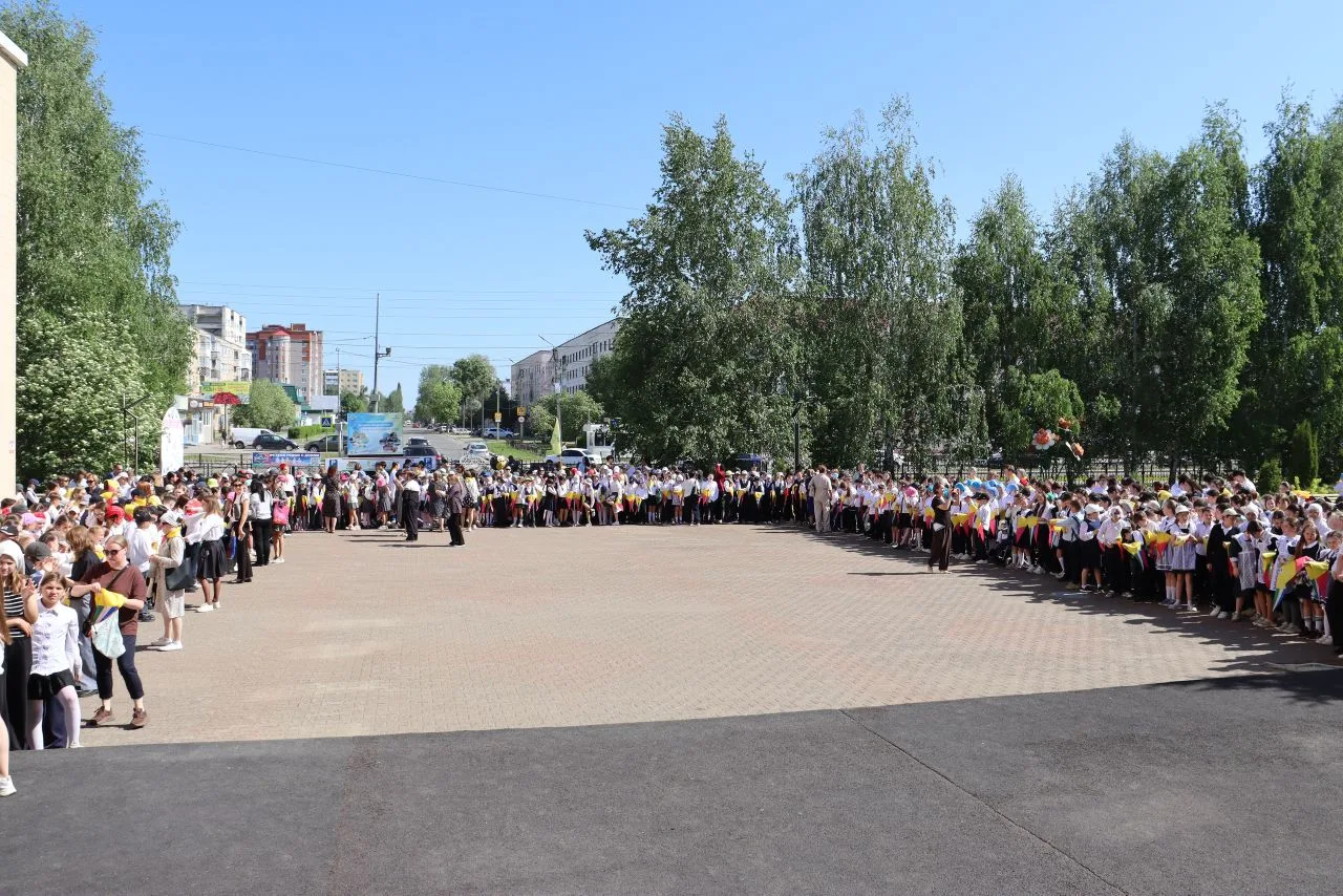 Сегодня во Дворце творчества состоялось торжественное посвящение в ряды пионеров Башкор...