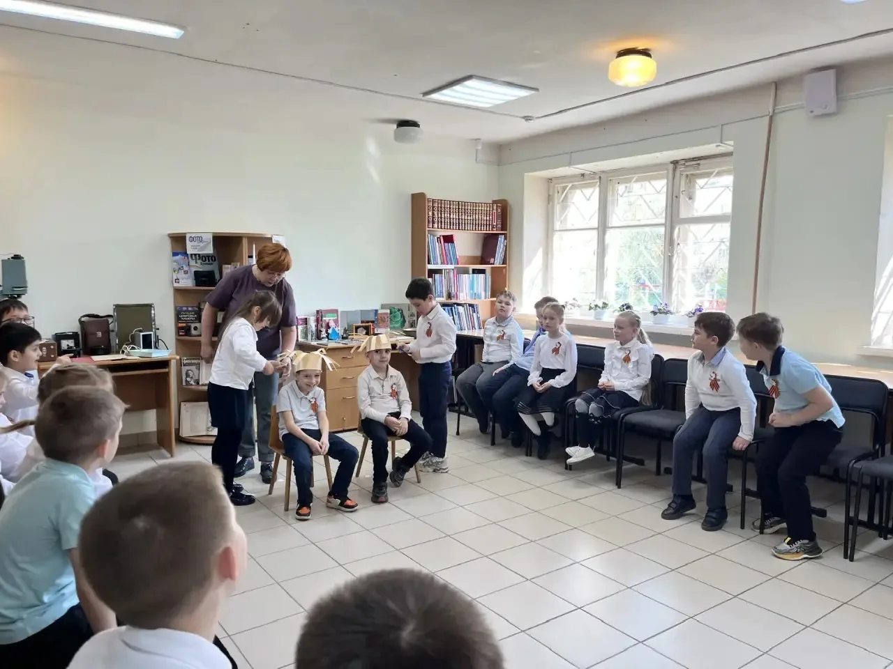 📚ПО СТРАНИЦАМ ИСТОРИИ И ТВОРЧЕСТВА📚  📖6 мая ученики 1 «Б» класса вместе с классным руководителем Кат