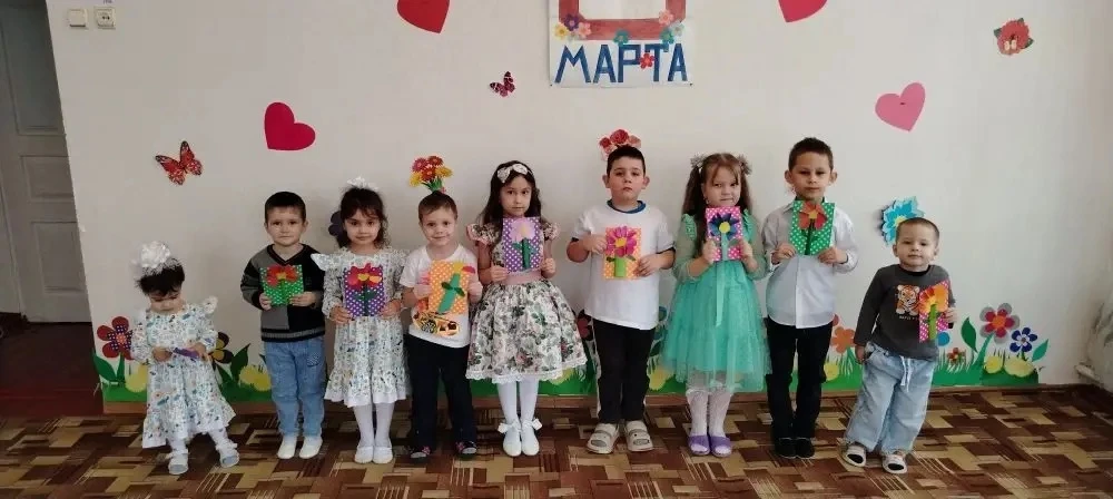 5 марта прошел утренник, посвящённый Международному женскому дню 8 марта.