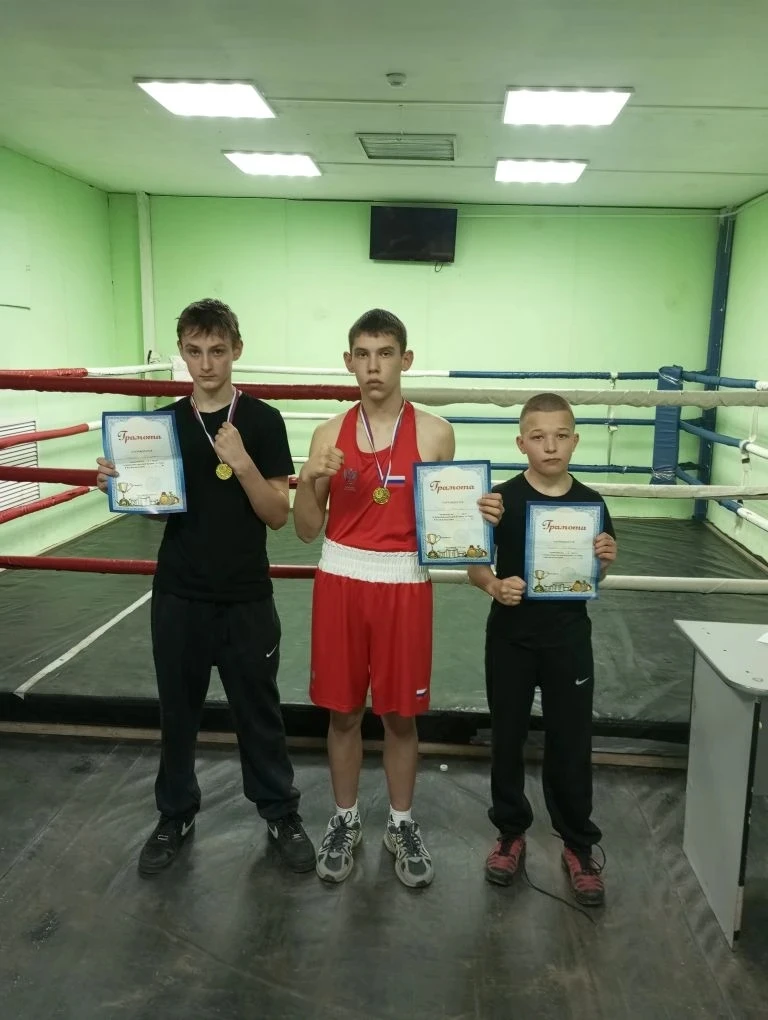 🥊31 марта в г. Белинский Пензенской области прошли матчевые встречи по боксу, в которых приняли уча