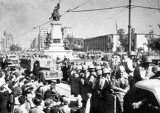 20 августа 1944 г. началась Ясско-Кишиневская стратегическая наступательная операция во...