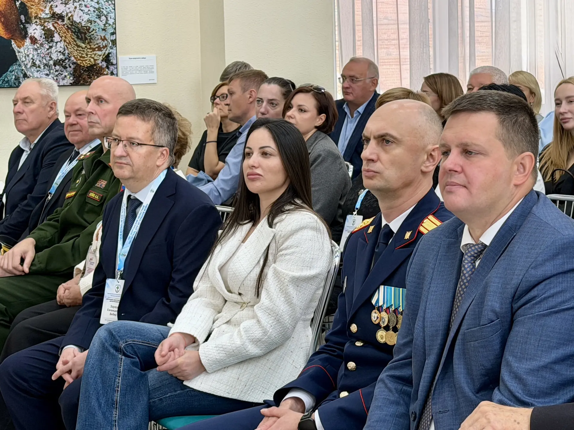 📄Руководитель следственного управления поздравил коллектив Курганского областного госп...