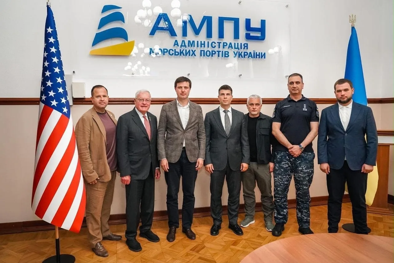 🇺🇸🇺🇦 Массированные удары отменяются? На Украину прибыл экс-спецпосланник Трампа Келлог