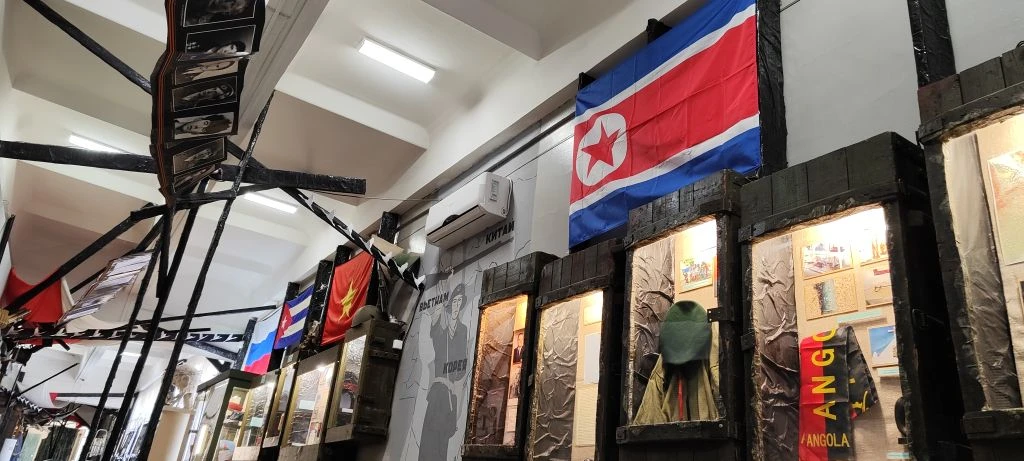 Экспозиция музея «Шурави» пополнилась флагом КНДР