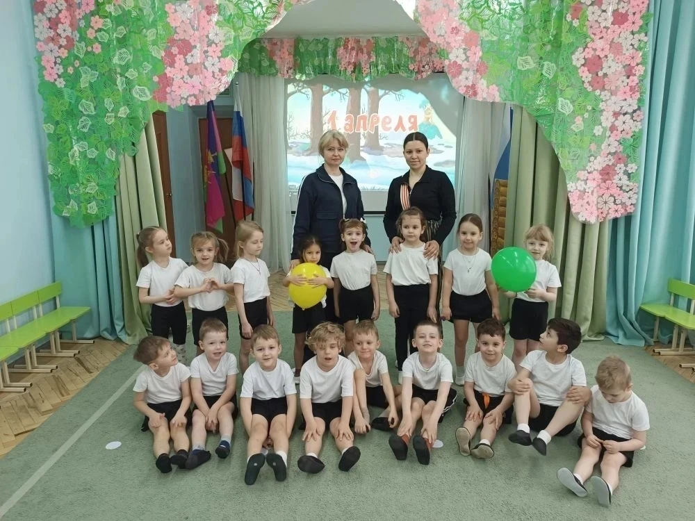 В нашем детском саду прошёл чудесный праздник, День смеха!Сегодня царила атмосфера весе...