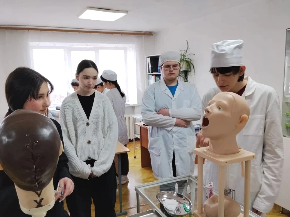 ✅Учащиеся 8-9 классов посетили профориентационное мероприятие в Ленинск-Кузнецком филиале Кузбасског