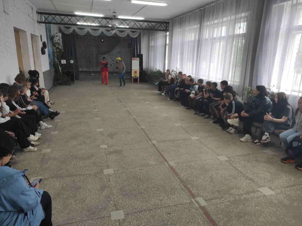 Сегодня работники Покровского ДК и библиотеки, для детей, посещающих пришкольный лагерь...