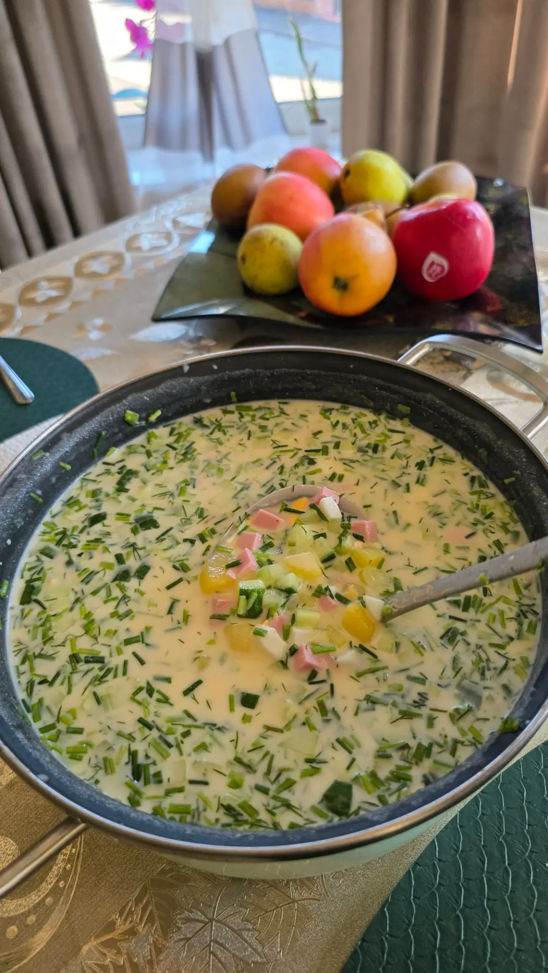 У нас сегодня окрошка 😋