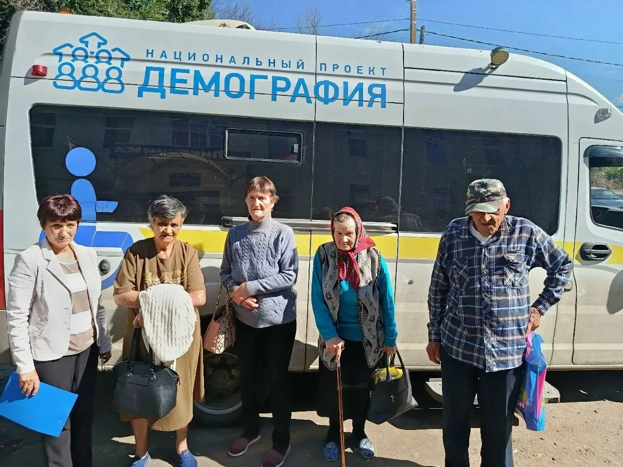 🚐 Комплексный центр социального обслуживания населения Аркадакского района доставили ж...